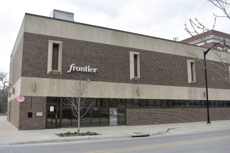 Municipal broadband moves forward as Frontier files for bankruptcy